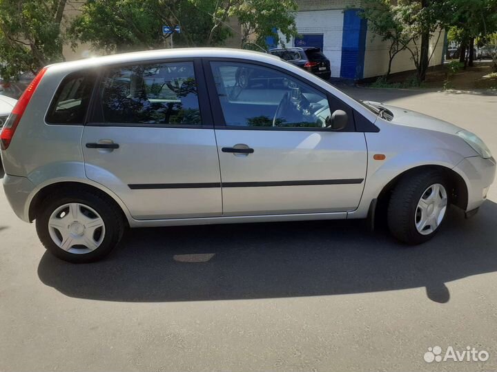 Ford Fiesta 1.4 AMT, 2004, 84 200 км