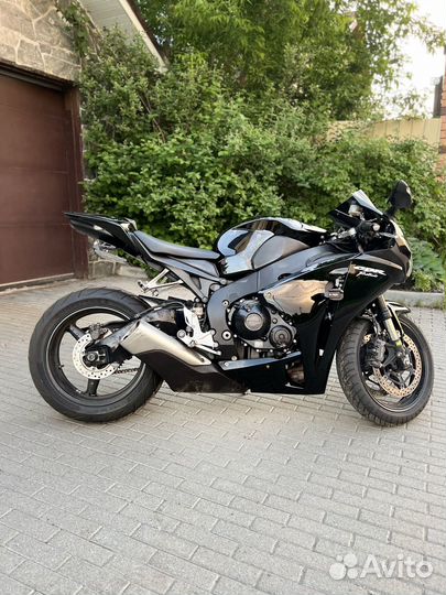 Honda cbr 1000rr