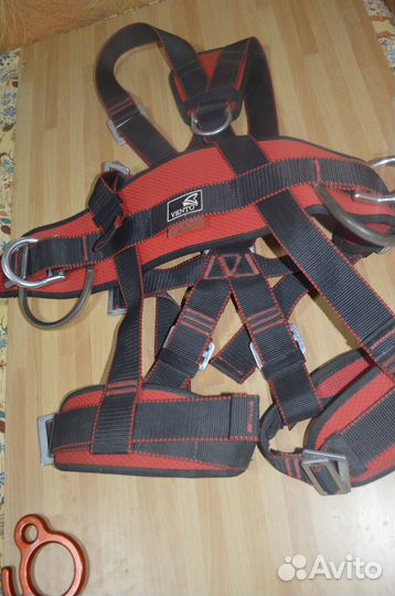 Альпинистское снаряжение бу