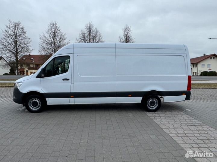 Mercedes-Benz Sprinter цельнометаллический, 2021