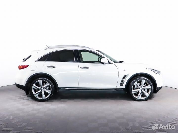 Infiniti QX70 3.7 AT, 2014, 71 720 км