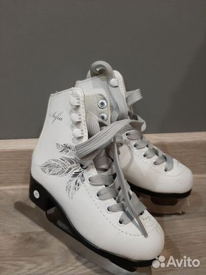 Коньки фигурные детские 27 и 30