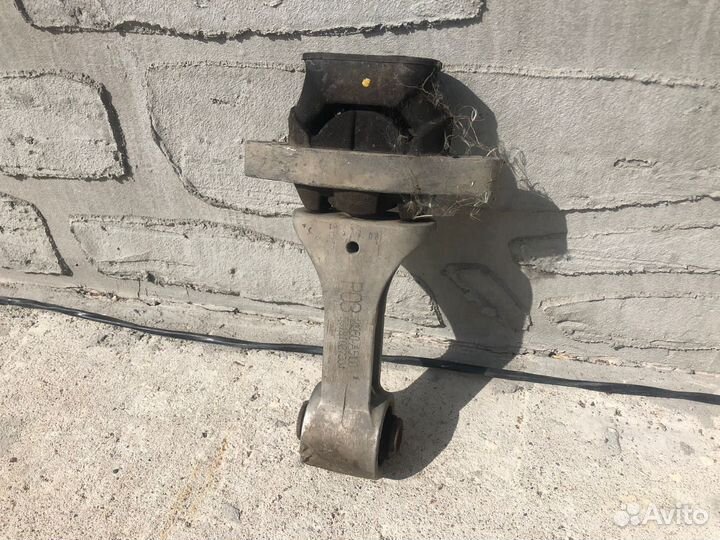 Опора двигателя задняя Kia Ceed 2012-18