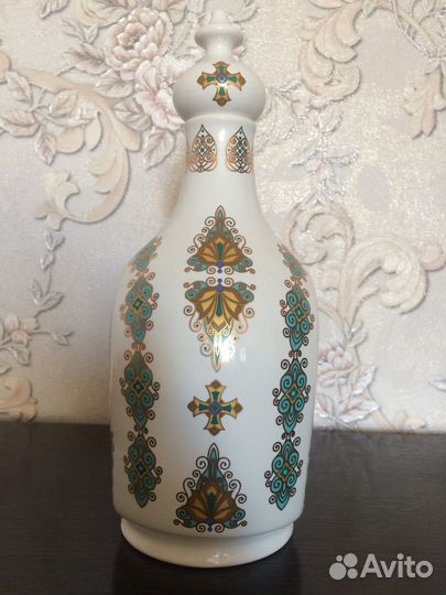 Бутылка графин для святой воды