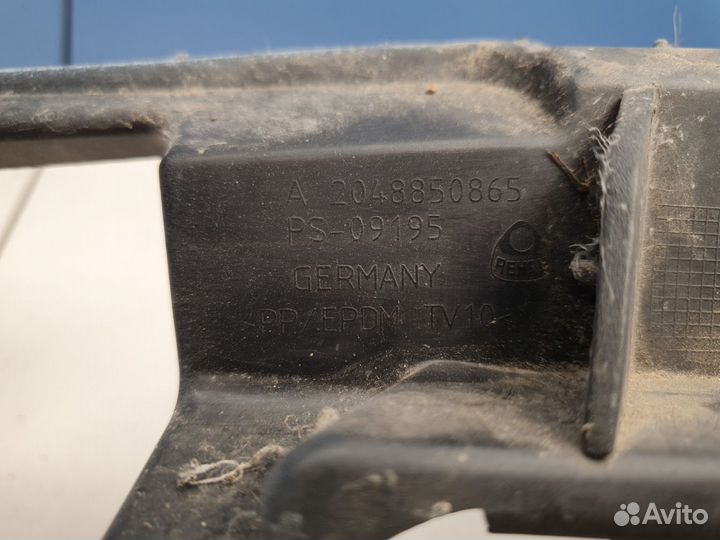 Кронштейн бампера переднего левый Mercedes C-klasse W204 2007-2015