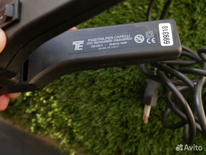Распрямитель волос 