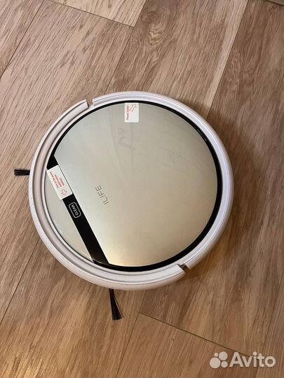 Робот пылесос ilife v50