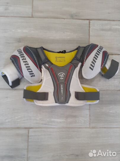 Нагрудник Warrior, на ребенка 8-10 лет