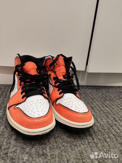 Оригинальные Air Jordan 1 mid Turf Orange 42 EUR