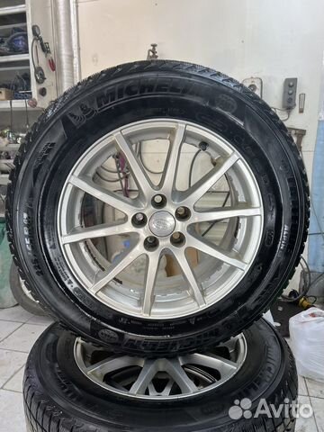 Диски литые комплект r17 5x108 63.3 Range Rover