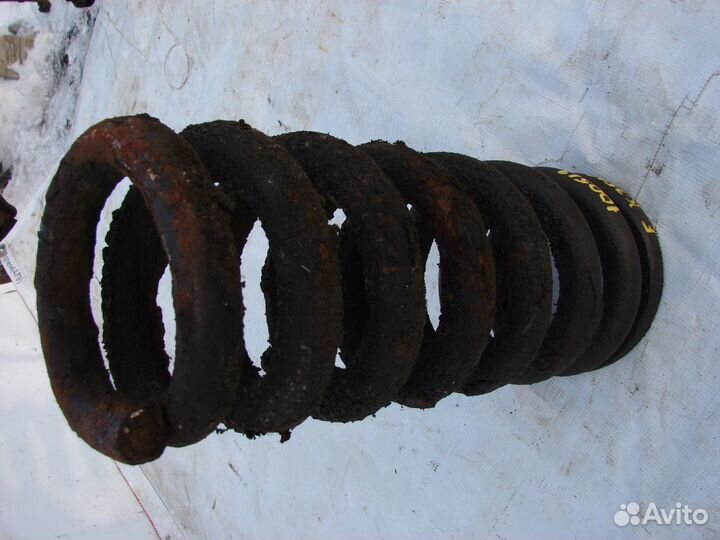 Chevrolet Silverado 6,5тд 92г передняя пружина