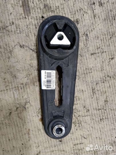 Подушка двигателя на Nissan Note E11