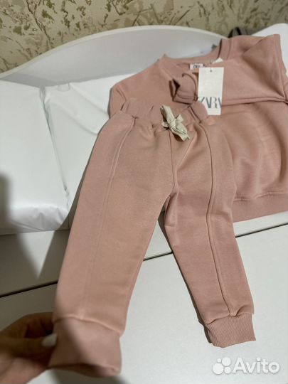 Костюм для девочки zara 98 110