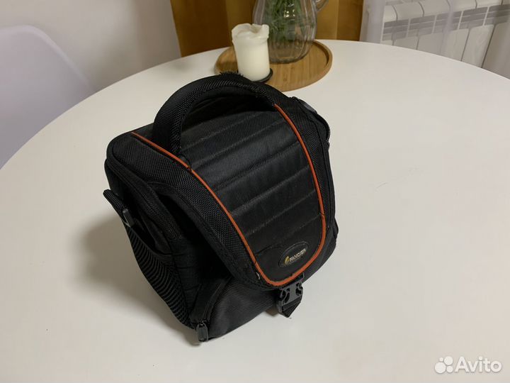 Зеркальная фотокамера Nikon D3100