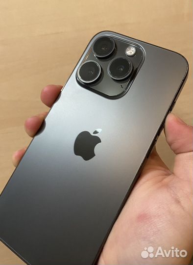 iPhone 15 Pro, 128 ГБ