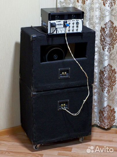 Гитарный усилитель + кабинет 2x12