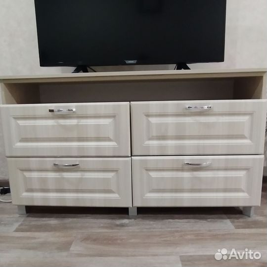 Тумба под тв