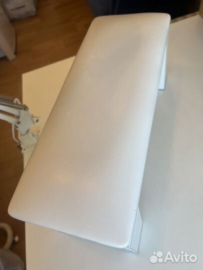 Подставка под руки для маникюра