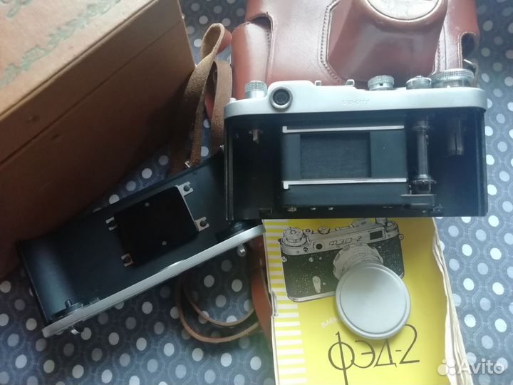 Пленочный фотоаппарат