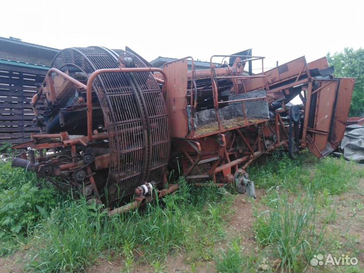 Комбайн Рязсельмаш ККУ-2А 