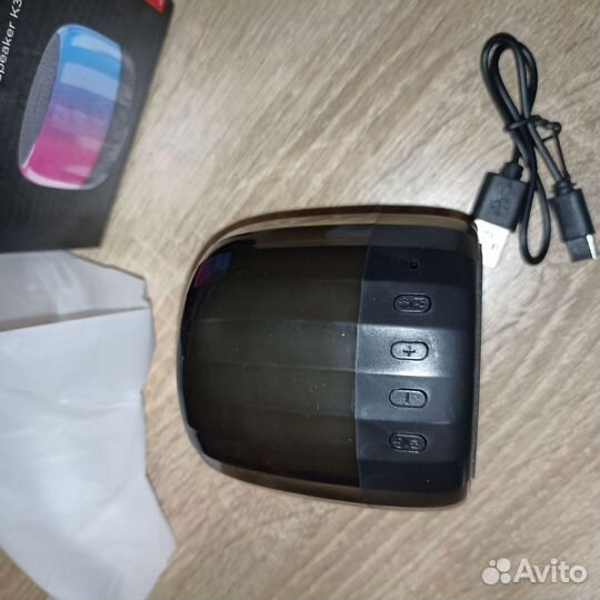 Портативная колонка lenovo новая