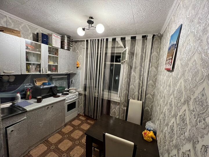 2-к. квартира, 47 м², 3/4 эт.