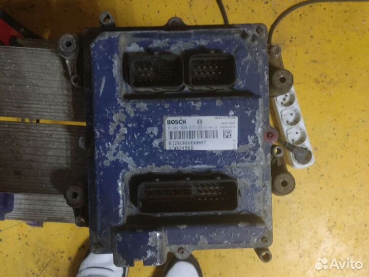 Автомобильный блок управления bosch