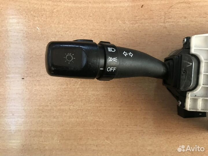 Переключатель поворотов подрулевой