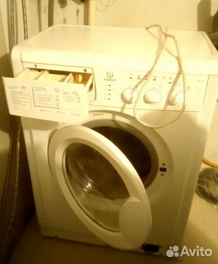 Стиральная машина бу indesit