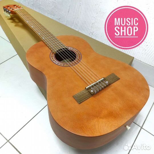 Гитара классическая новая Amistar