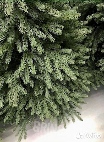 Елка искусственная