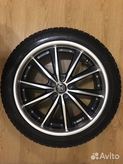 Продаю шины nokian hakka black SUV 255/45R20 с лит