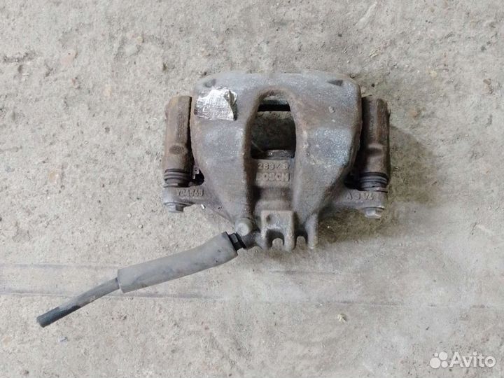 Пежо, Peugeot 308, Суппорт тормозной передний L