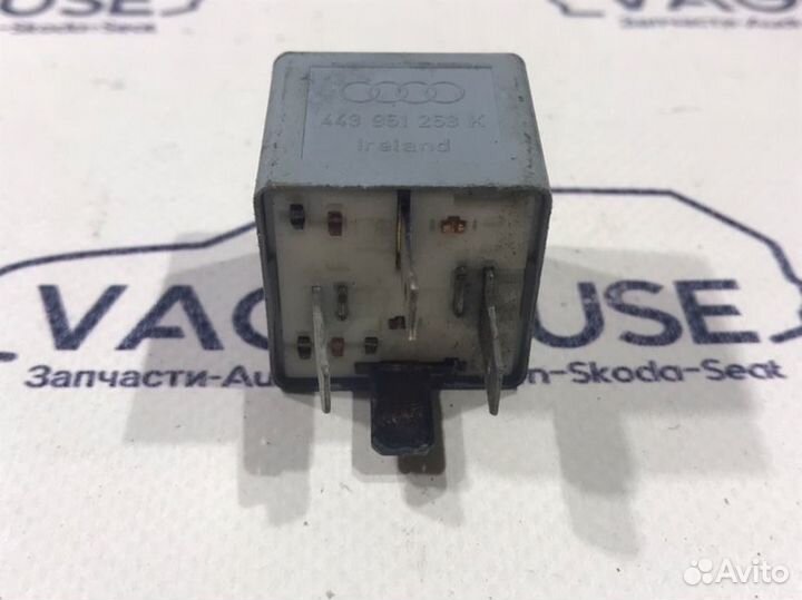 Реле Audi 100 1994