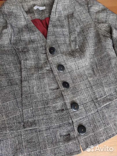 Костюм женский