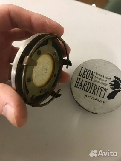 Колпаки на диски Leon Hardiritt