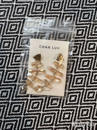 Серьги chan luu