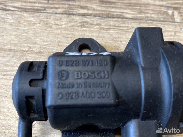 Peugeot 807 клапан воздушный