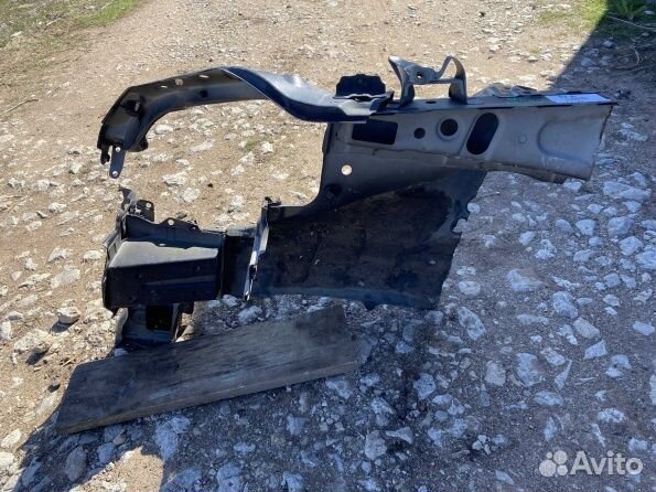 Lexus NX 200/300H четверть передняя левая