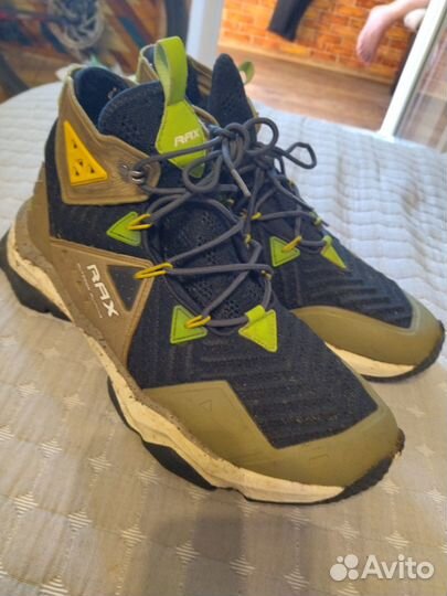 Летние трекинговые ботинки р. 43