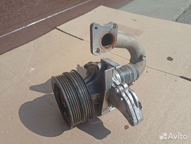 Помпа (водяной насос) Джили мк Geely MK