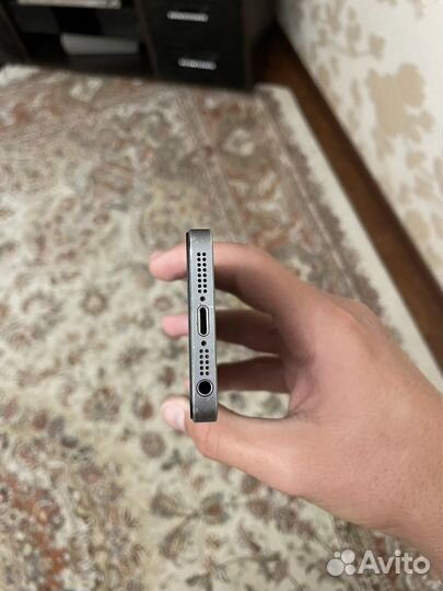 iPhone 5S, 16 ГБ