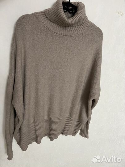 Свитер джемпер