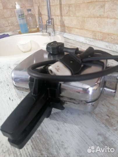 Вафельница СССР электрическая