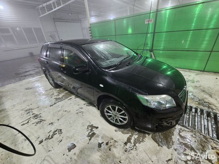 Toyota Corolla Fielder 1.5 CVT, 2010, 117 000 км