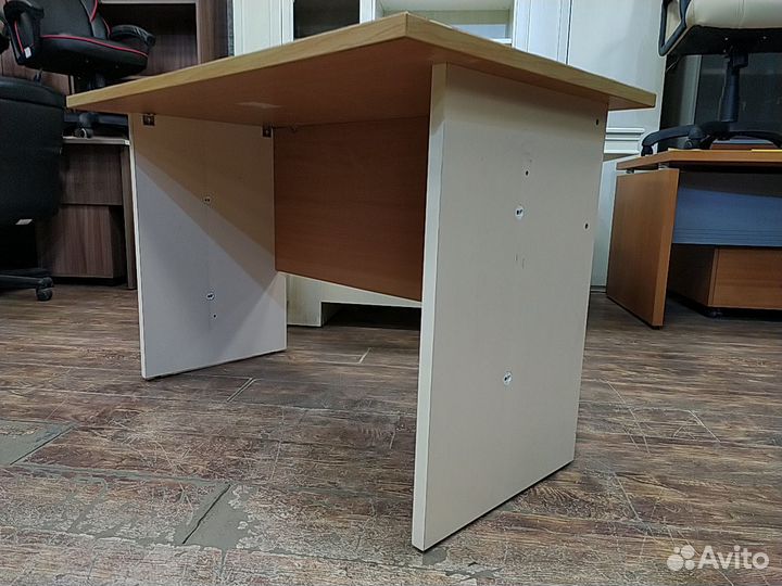 Стол письменный б/у 120х70х75 25мм 03408У-ббк