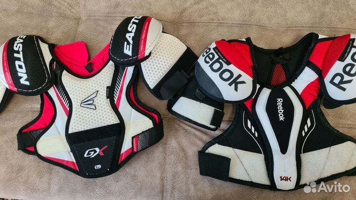 Нагрудник хоккейный