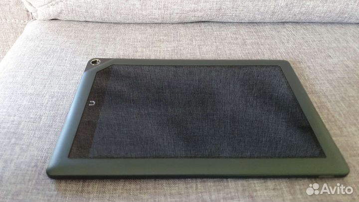 Планшет Barnes & Nobel Nook HD+