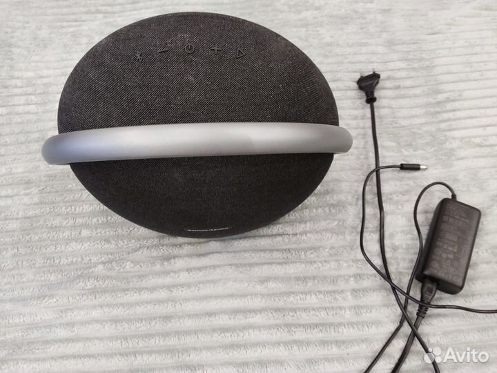 Harman/Kardon Onyx Studio 7