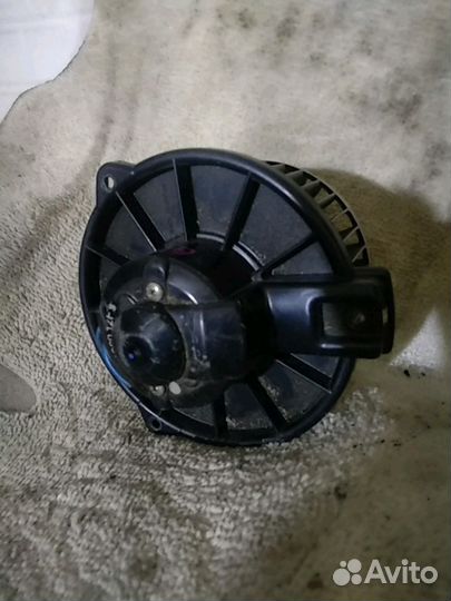 Моторчик печки Honda jazz gd1 2007